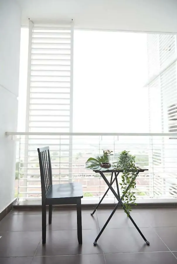 Horizon Residence Bukit Indah 2 Johor Bahru 0*,